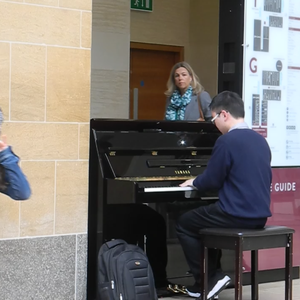 三级偷拍色网视频
